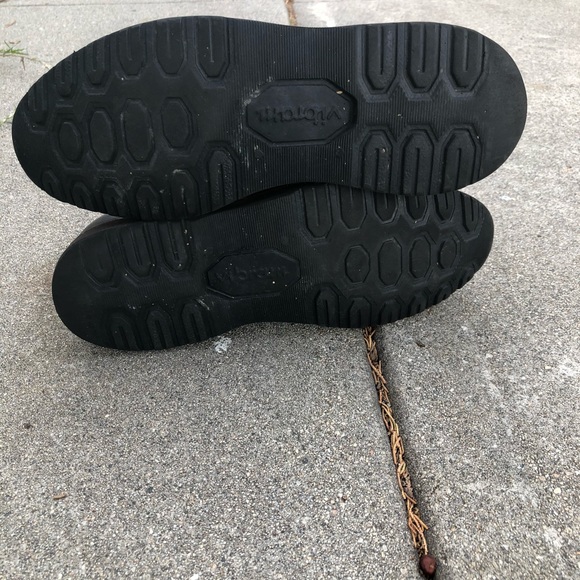 Alden Kudu chukka boot. Size 9. - Picture 6 of 8